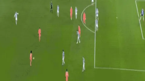 沙尘暴虽不悦目，幻想中尽显韵味，获10赞23评。